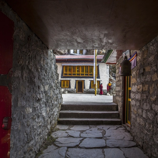 Ex Eve Enter A Monastery