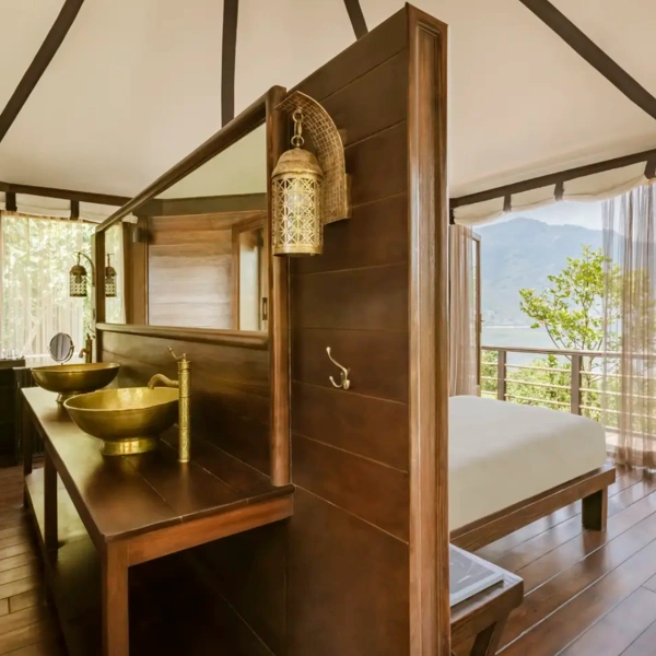 Pavilion Himalayas 1 