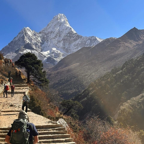 Everest Base Camp Luxury Trek Cost What It Buys