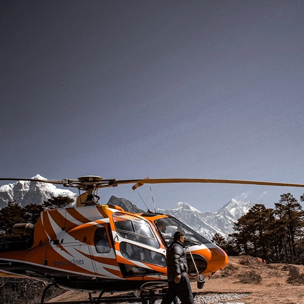 The Everest Helicopter Tour