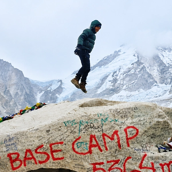 Luxury Everest Base Camp Trek: The Best Time to Go, Month by Month