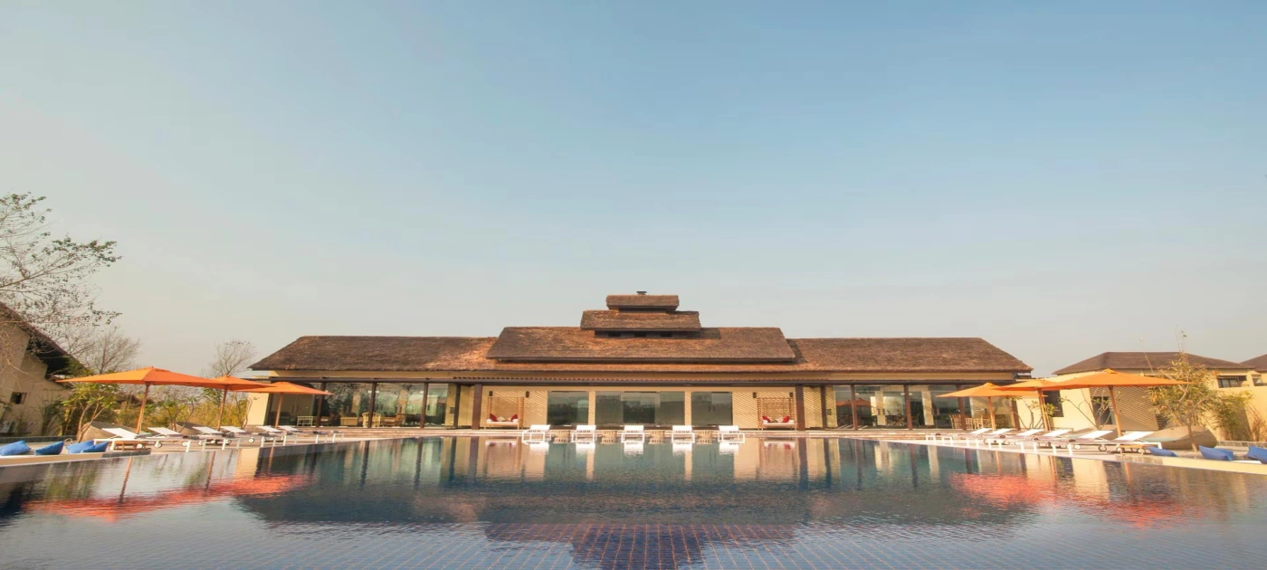 Meghauli Serai Chitwan