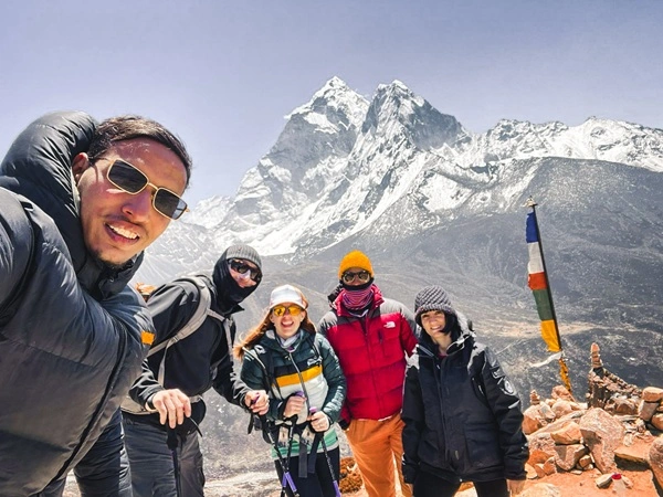 Luxury Everest Three Passes Trek