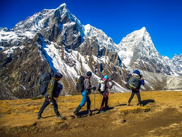 Luxury Everest Gokyo Lakes Trek